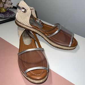 Soleil Espadrilles